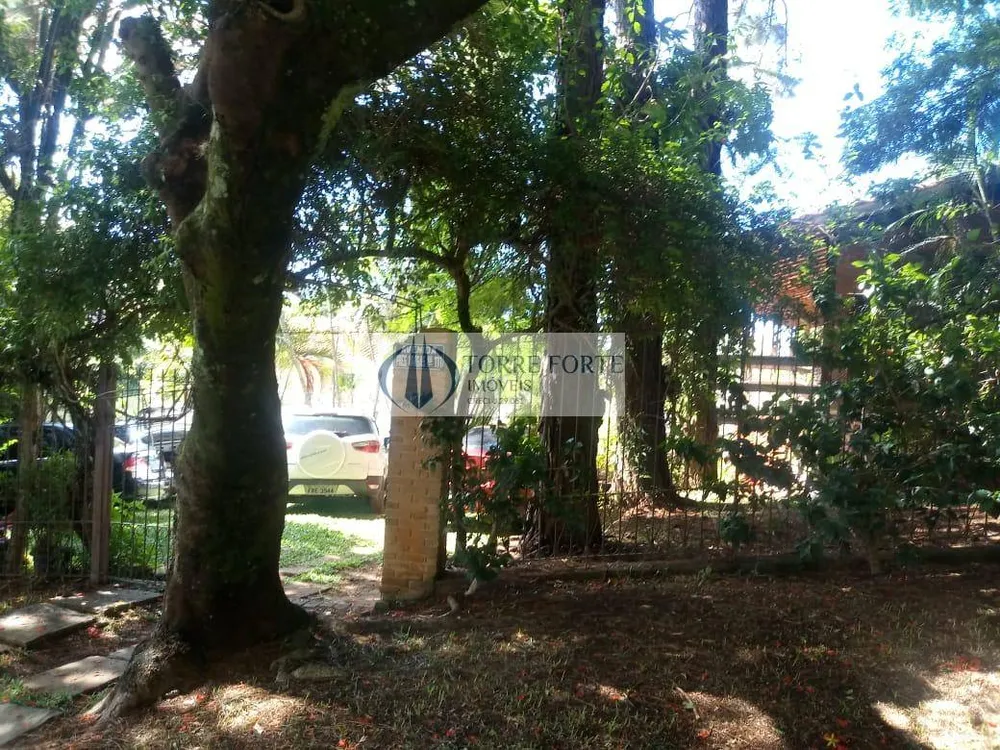 Casa, 5 quartos, 1224 m² - Foto 4