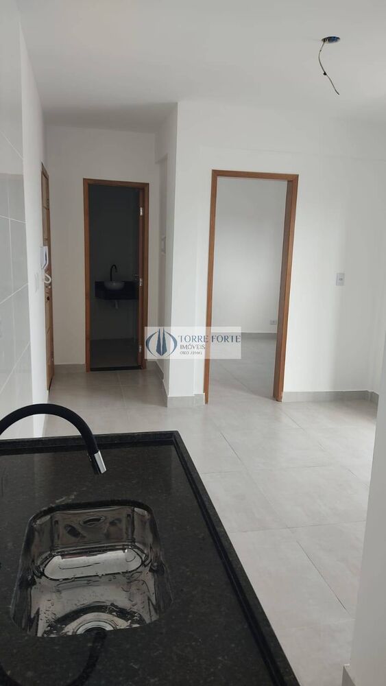 Apartamento à venda com 2 quartos, 42m² - Foto 3
