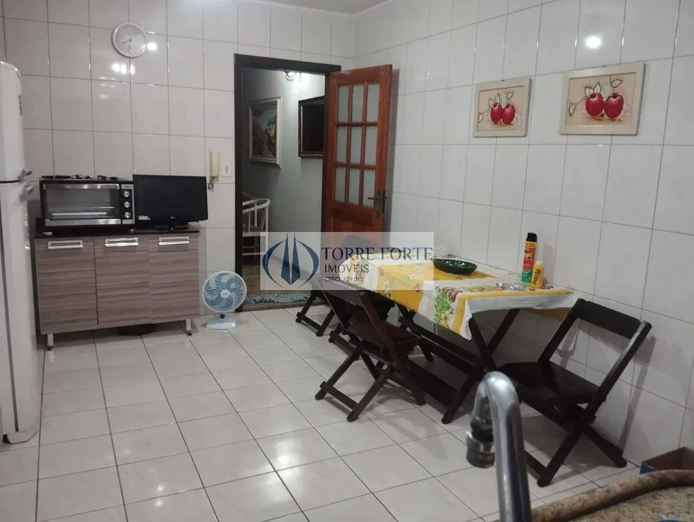 Casa, 3 quartos, 200 m² - Foto 2