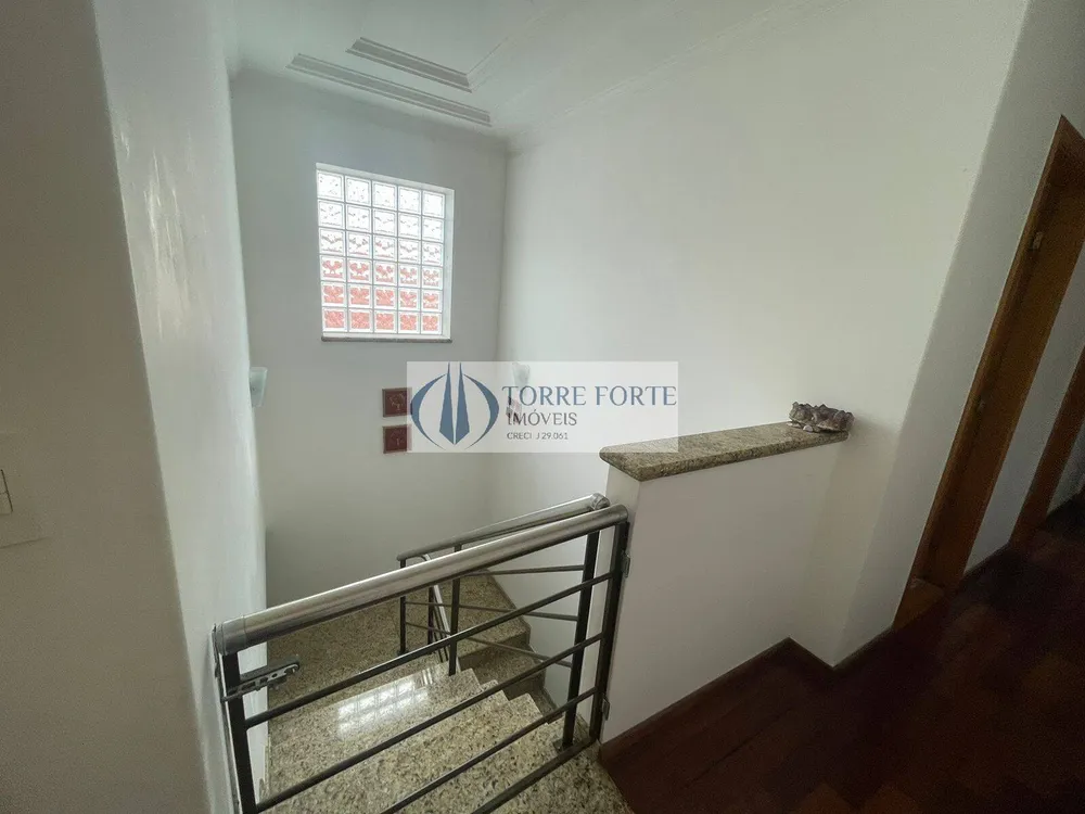Sobrado, 3 quartos, 198 m² - Foto 2