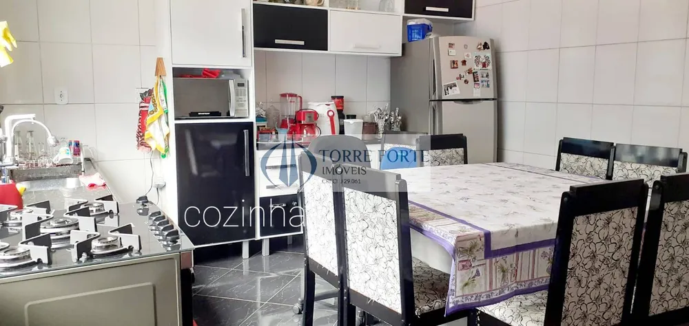 Casa, 2 quartos, 190 m² - Foto 1