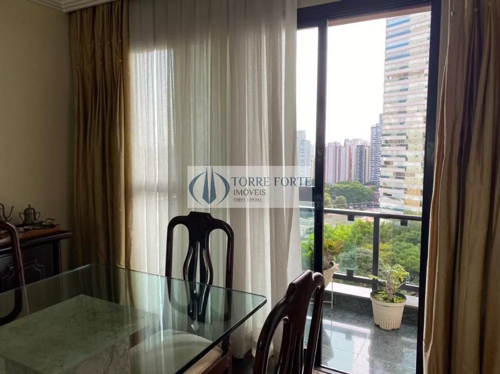 Apartamento à venda com 2 quartos, 228m² - Foto 2