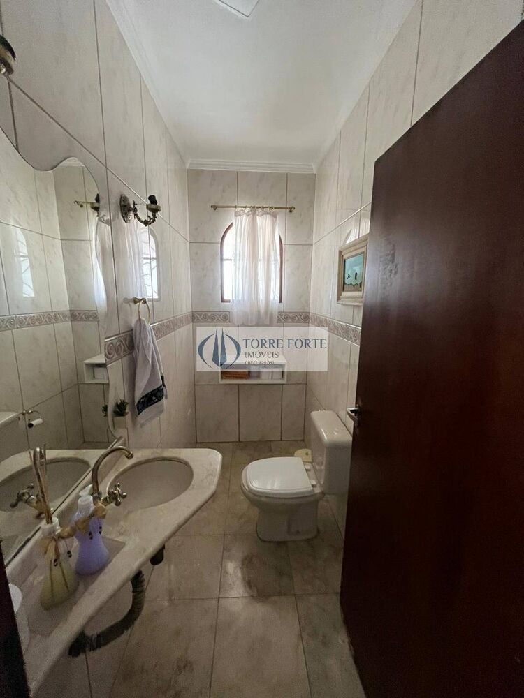 Casa, 3 quartos, 200 m² - Foto 10