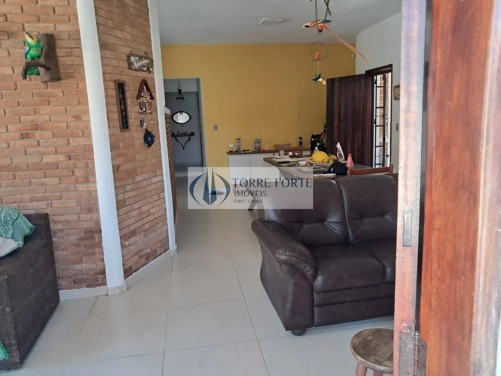 Casa, 4 quartos, 230 m² - Foto 4