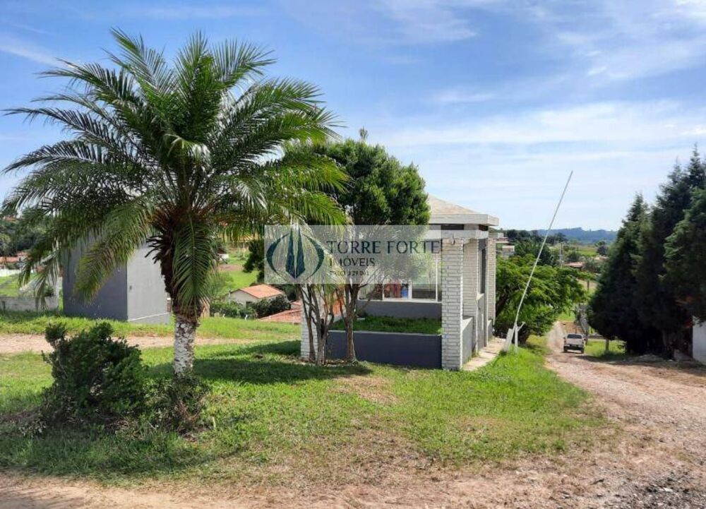 Chácara, 3 quartos, 1680 m² - Foto 2