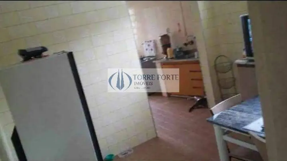 Casa, 3 quartos, 240 m² - Foto 2