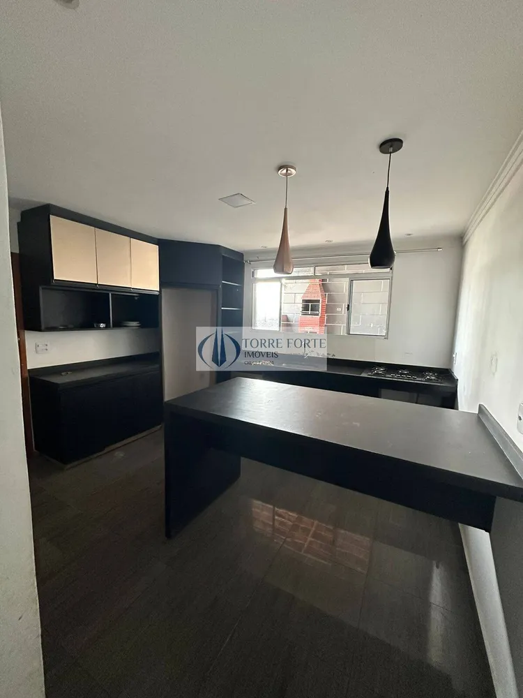 Sobrado, 3 quartos, 180 m² - Foto 1