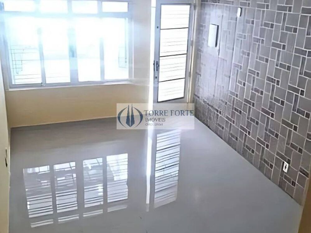 Sobrado à venda com 2 quartos, 145m² - Foto 2