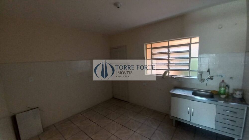 Casa à venda com 2 quartos, 96m² - Foto 4