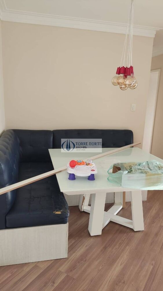 Apartamento à venda com 2 quartos, 55m² - Foto 2