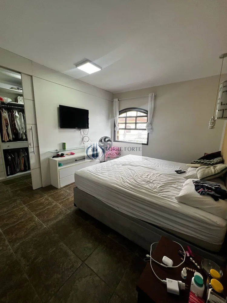Casa, 4 quartos, 235 m² - Foto 5