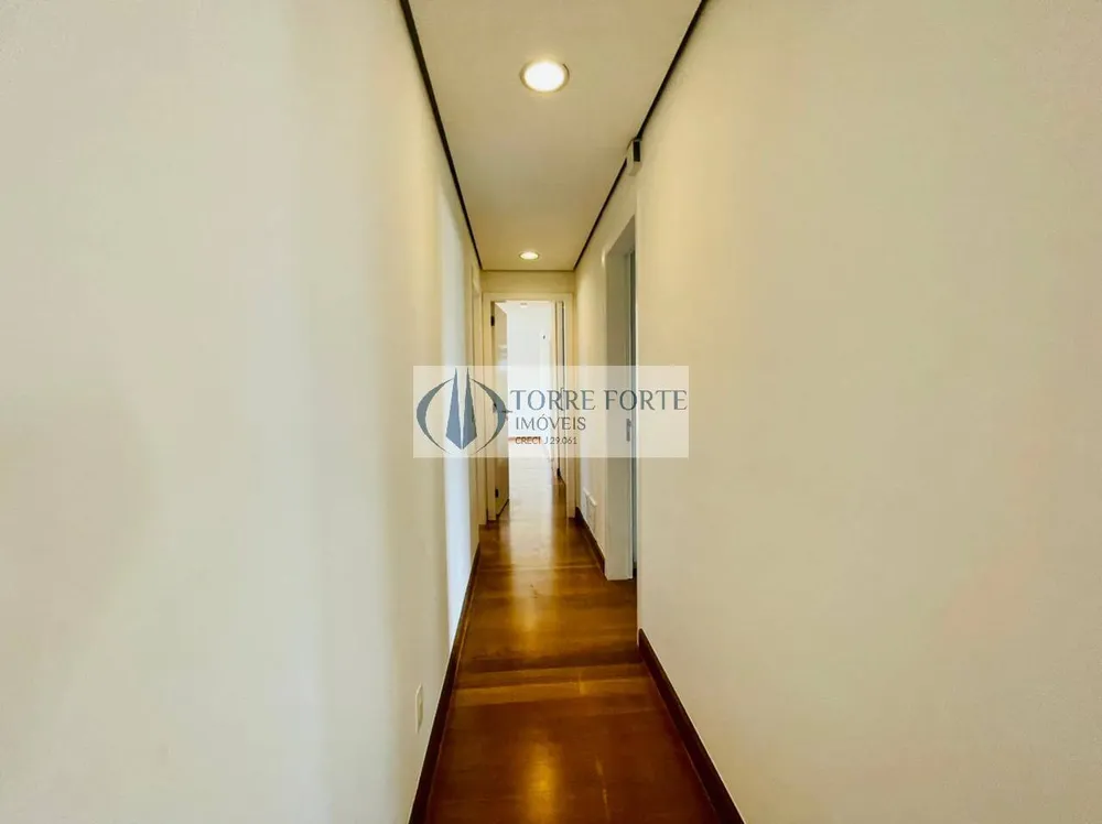 Apartamento, 3 quartos, 215 m² - Foto 2