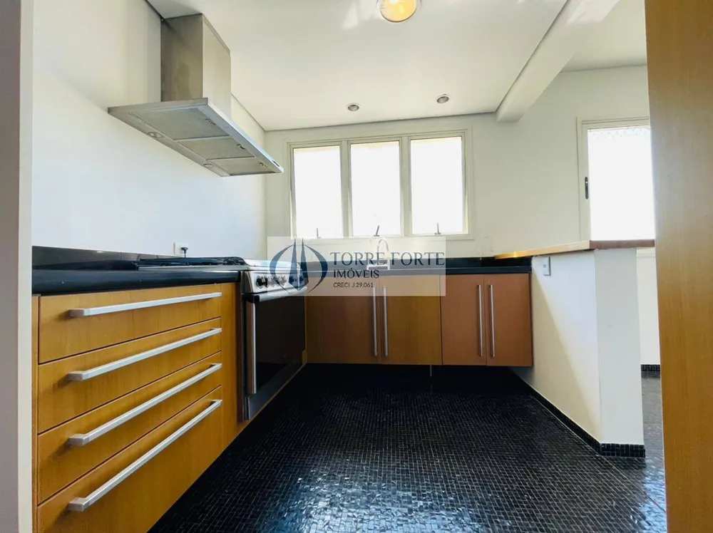 Apartamento, 3 quartos, 215 m² - Foto 3