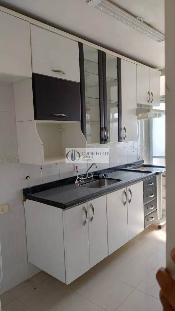 Apartamento à venda com 2 quartos, 65m² - Foto 1