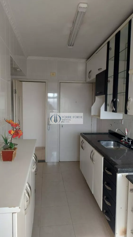 Apartamento à venda com 2 quartos, 65m² - Foto 5