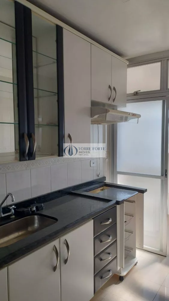 Apartamento à venda com 2 quartos, 65m² - Foto 7