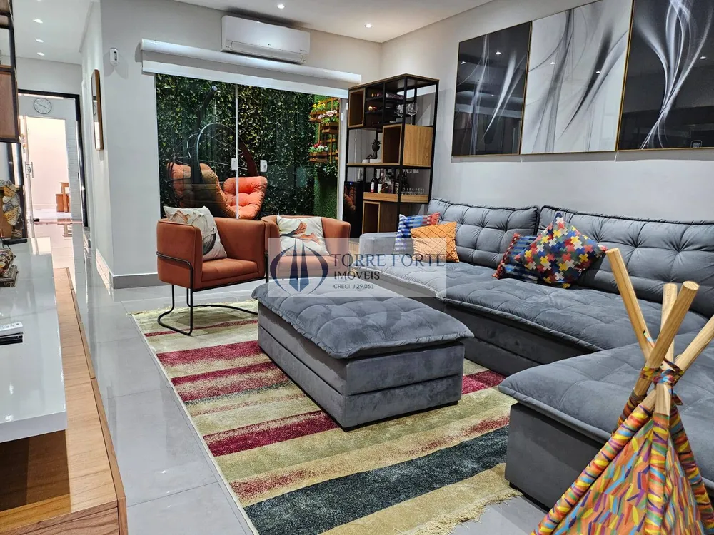Casa, 3 quartos, 104 m² - Foto 2