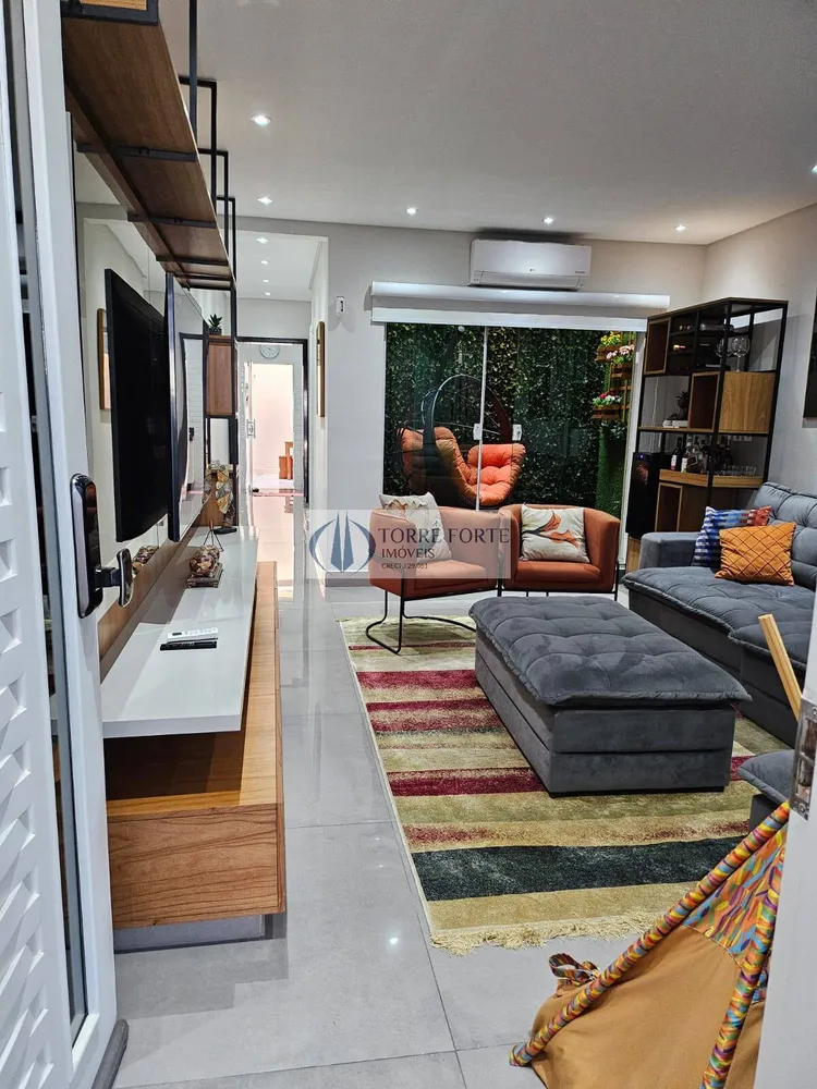 Casa, 3 quartos, 104 m² - Foto 1