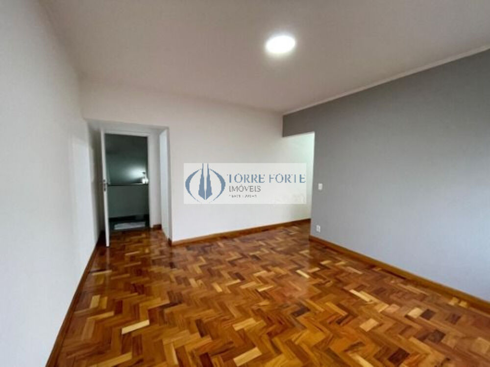 Apartamento à venda com 3 quartos, 80m² - Foto 4