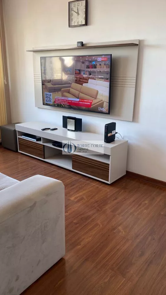 Apartamento à venda com 2 quartos, 68m² - Foto 3