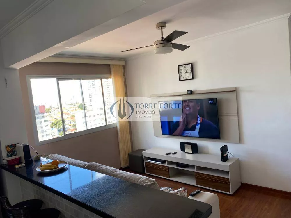 Apartamento à venda com 2 quartos, 68m² - Foto 2