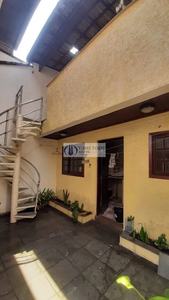 Casa, 3 quartos, 232 m² - Foto 6