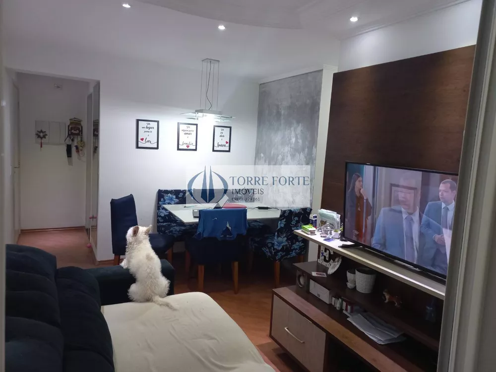 Apartamento à venda com 2 quartos, 48m² - Foto 4