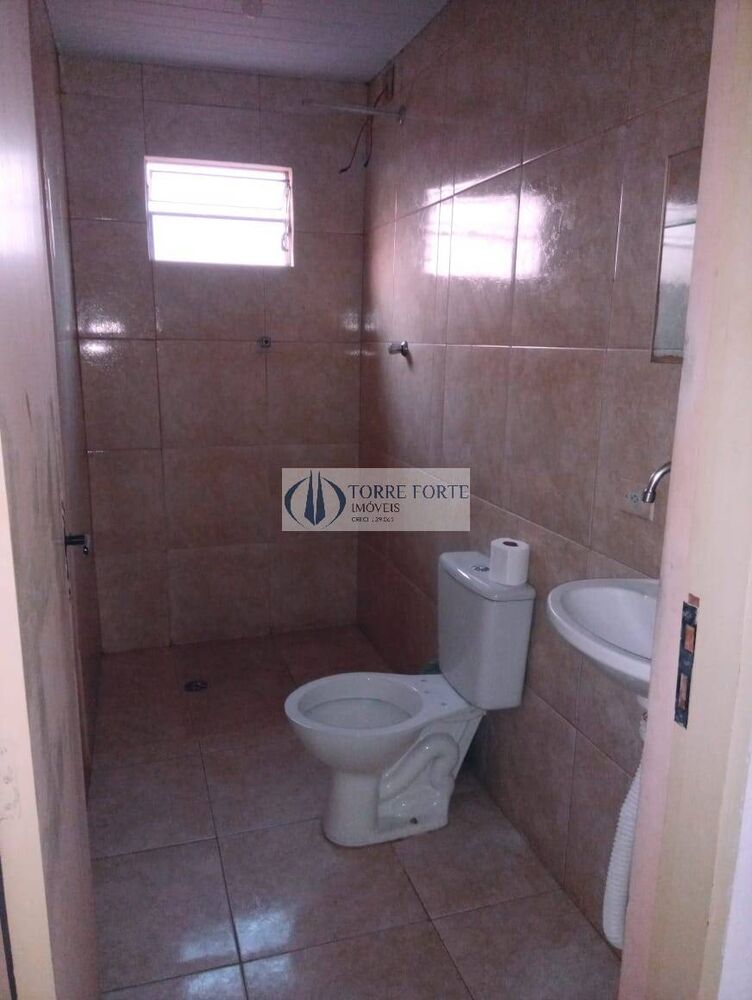 Casa à venda com 3 quartos, 89m² - Foto 3