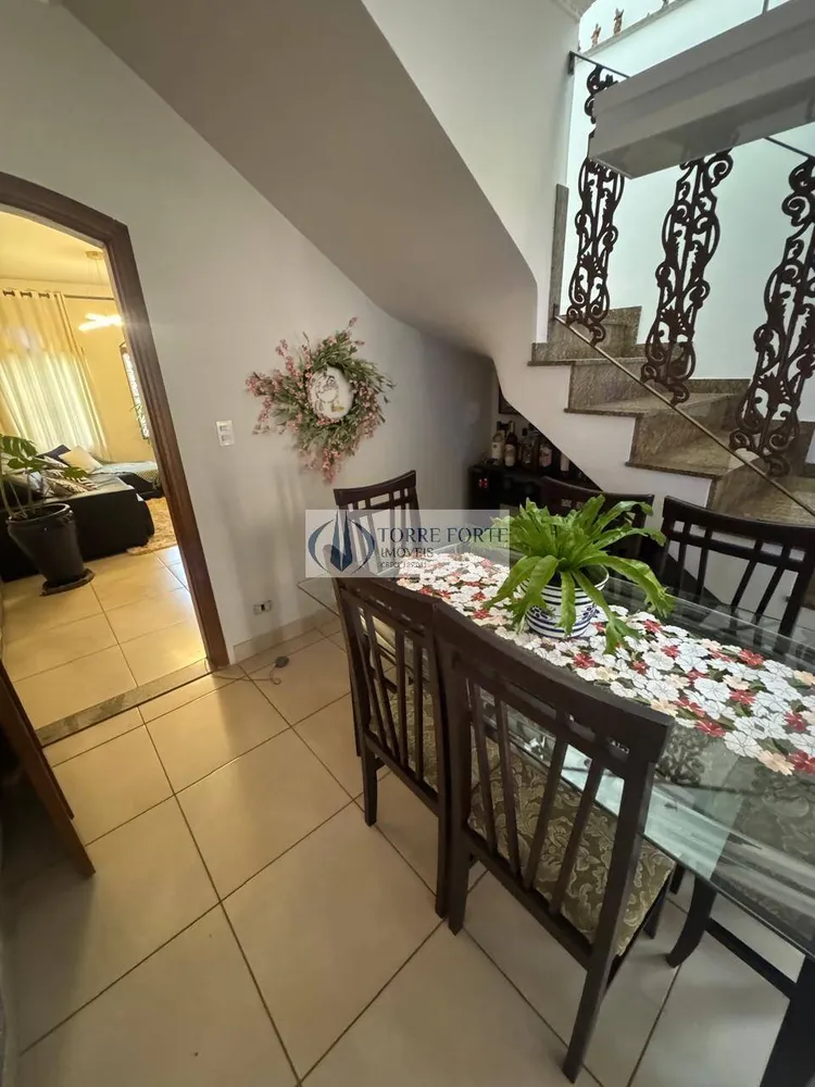 Casa, 3 quartos, 250 m² - Foto 3