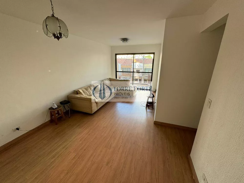 Apartamento à venda com 3 quartos, 75m² - Foto 3