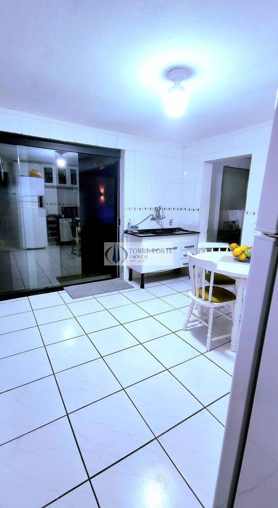 Casa, 3 quartos, 176 m² - Foto 3