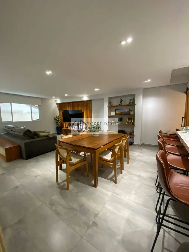 Casa, 3 quartos, 250 m² - Foto 2