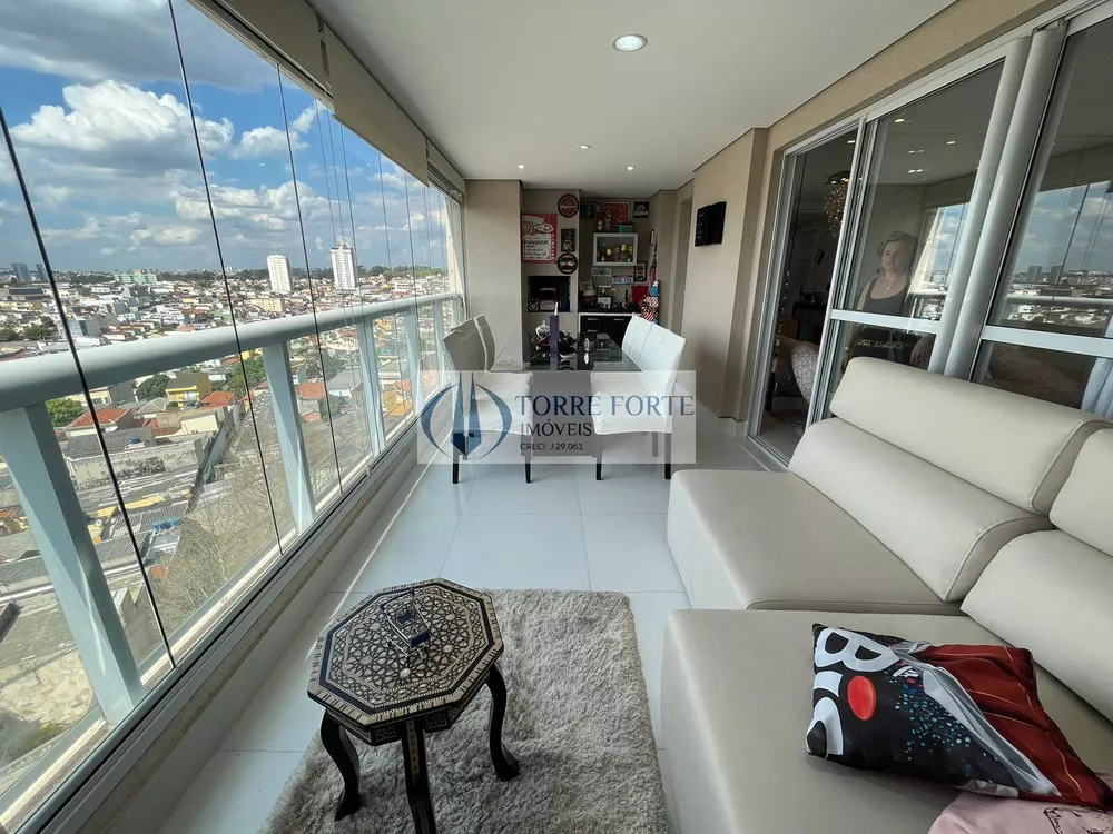 Apartamento à venda com 2 quartos, 107m² - Foto 1