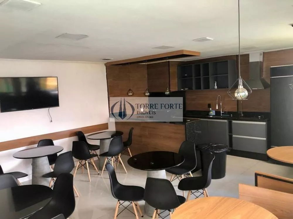 Apartamento à venda com 2 quartos, 45m² - Foto 1