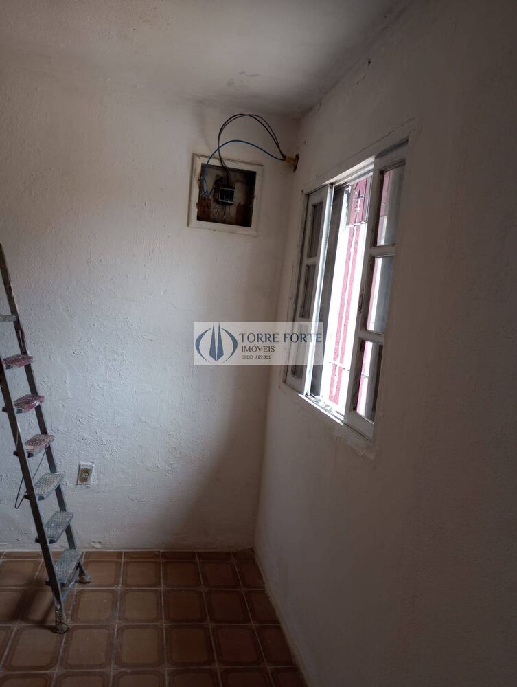 Casa, 1 quarto, 198 m² - Foto 12
