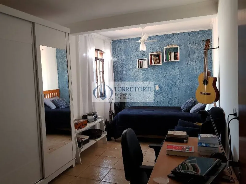 Casa, 3 quartos, 180 m² - Foto 1