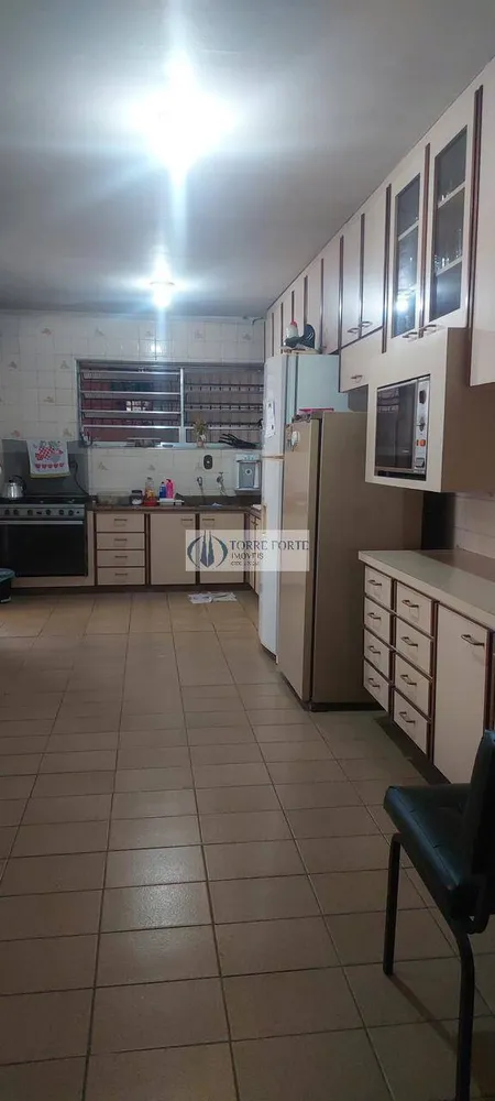 Casa, 3 quartos, 289 m² - Foto 4
