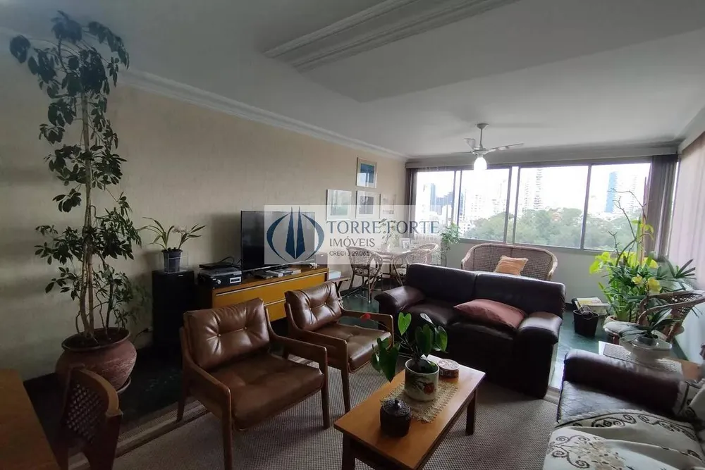 Apartamento, 3 quartos, 140 m² - Foto 3