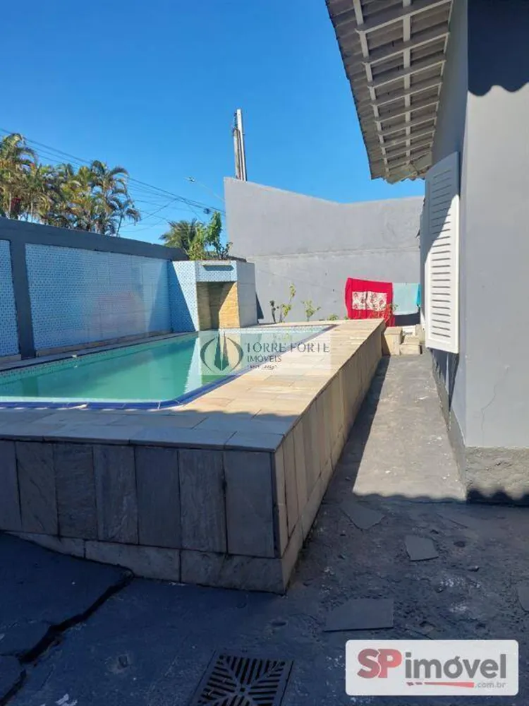 Casa, 4 quartos, 375 m² - Foto 1