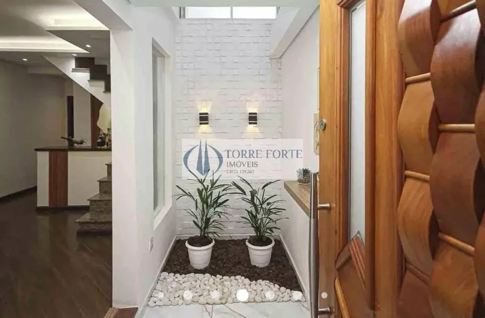 Sobrado, 3 quartos, 220 m² - Foto 1