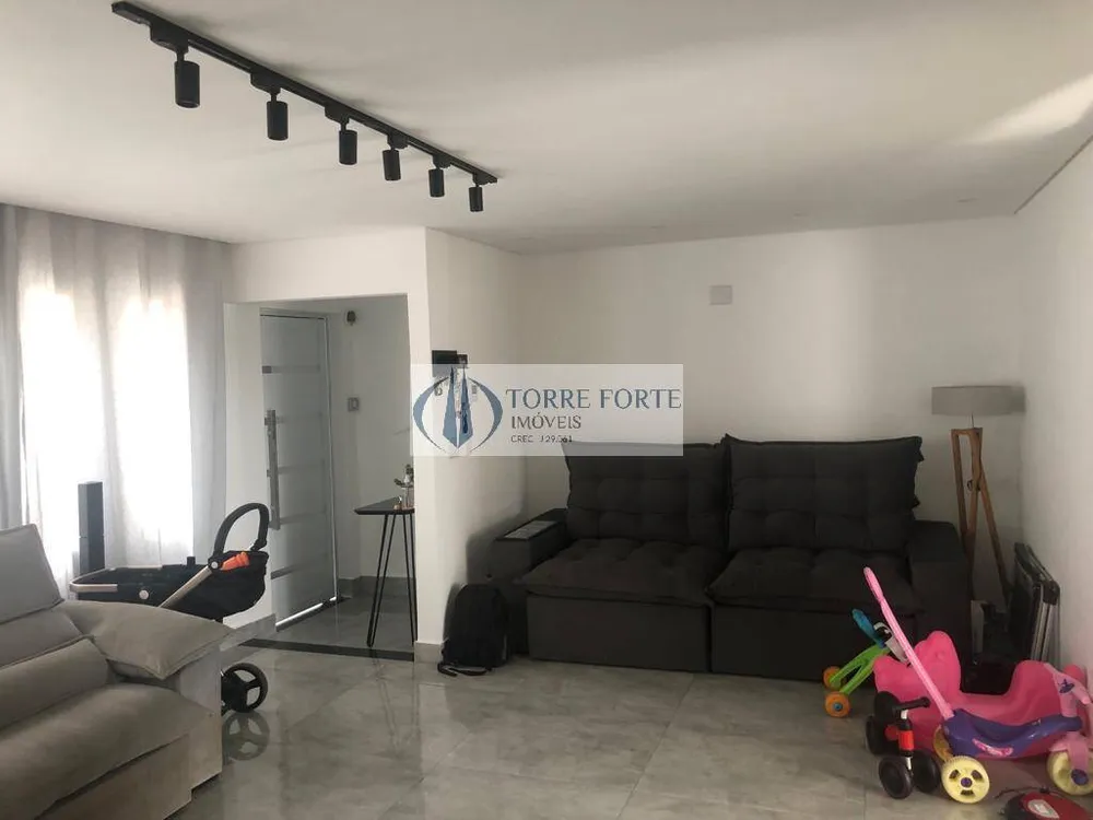 Sobrado, 3 quartos, 269 m² - Foto 1
