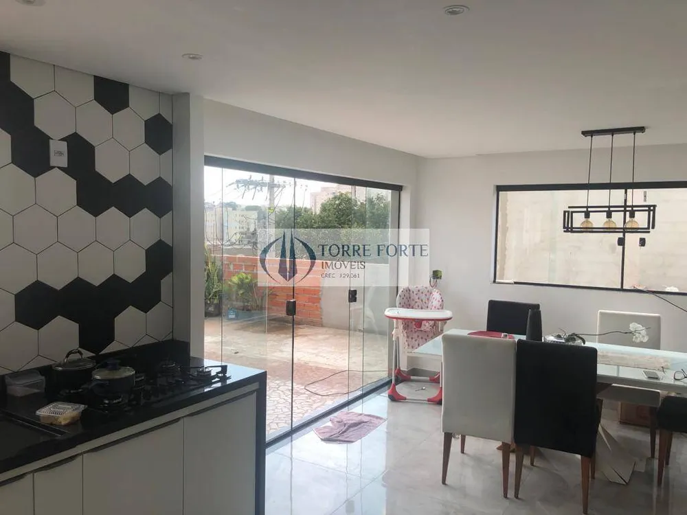 Sobrado, 3 quartos, 269 m² - Foto 6