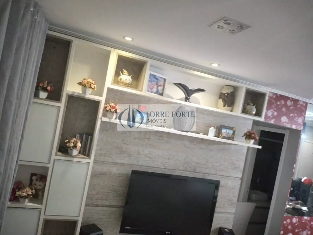 Apartamento à venda com 3 quartos, 62m² - Foto 2