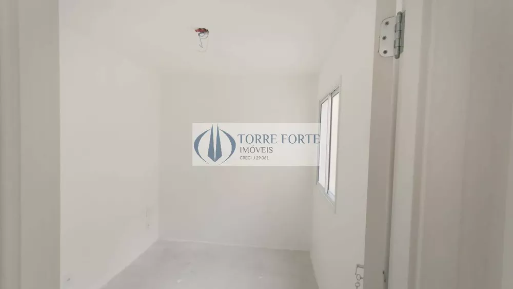 Apartamento à venda com 2 quartos, 40m² - Foto 2