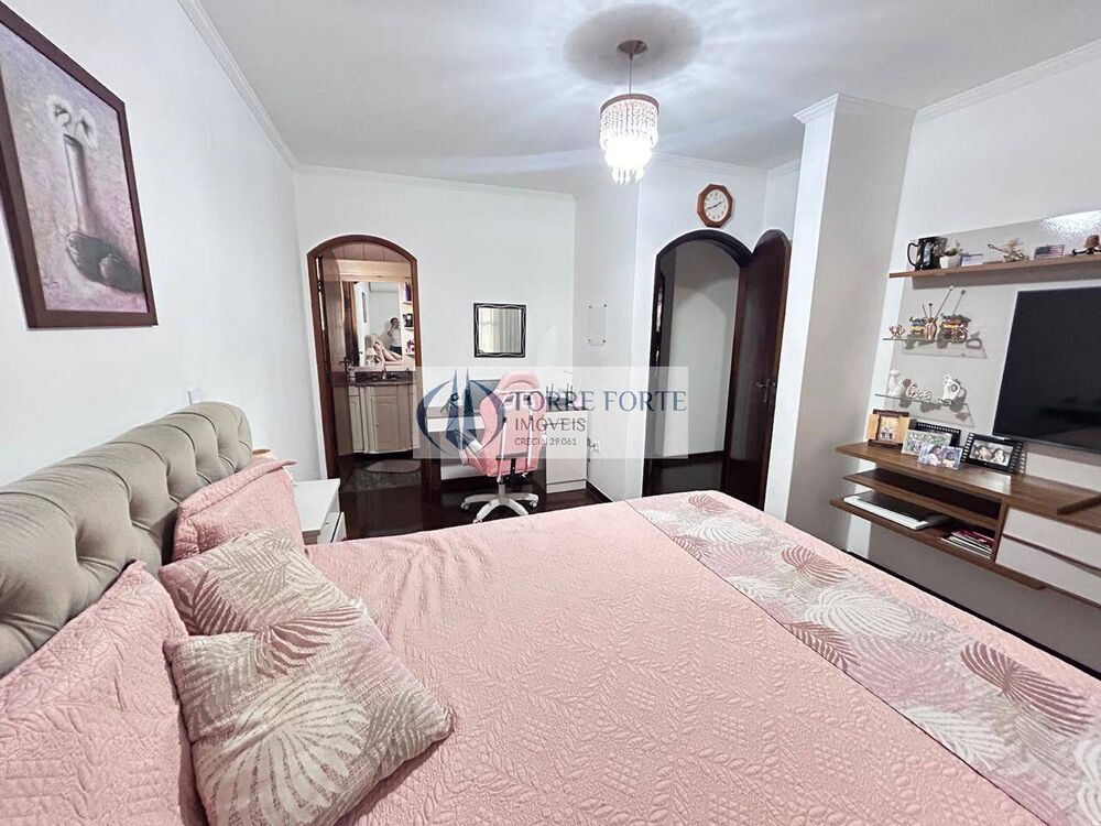 Casa, 3 quartos, 225 m² - Foto 4