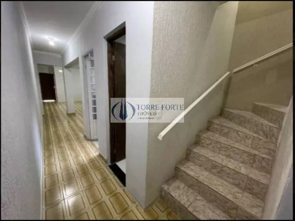 Casa à venda com 3 quartos, 200m² - Foto 4