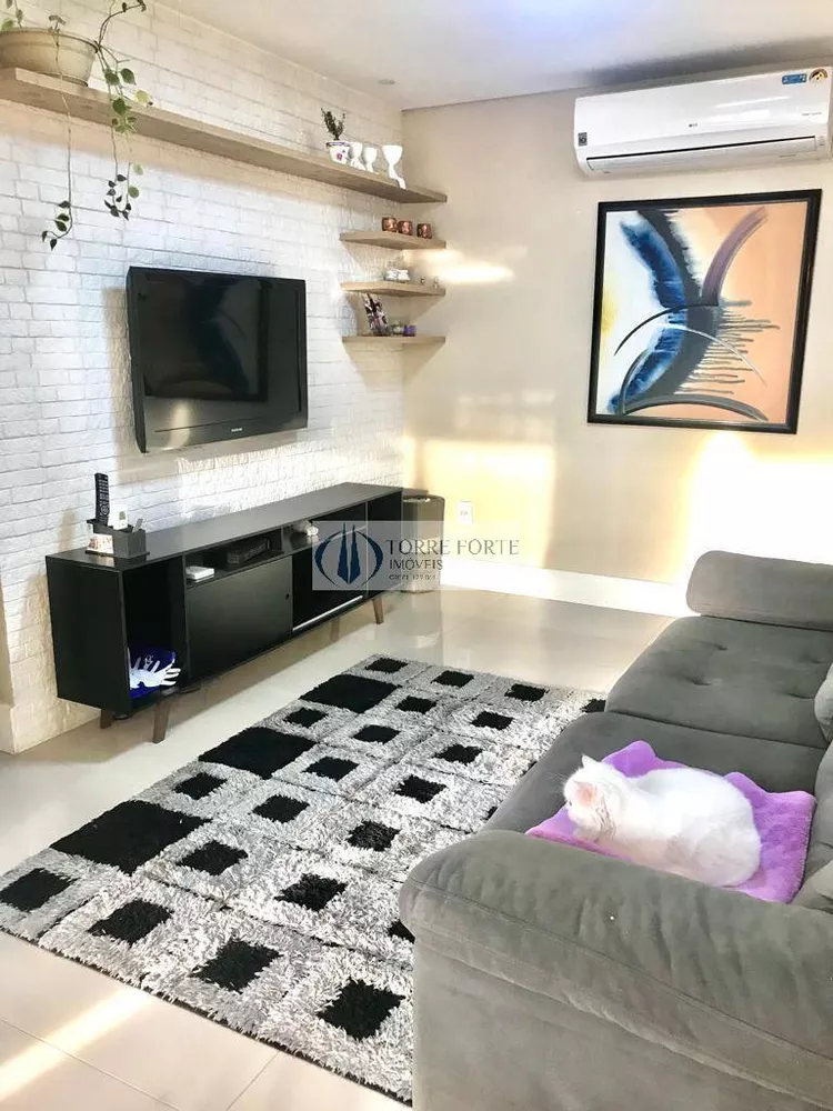 Apartamento à venda com 2 quartos, 63m² - Foto 3