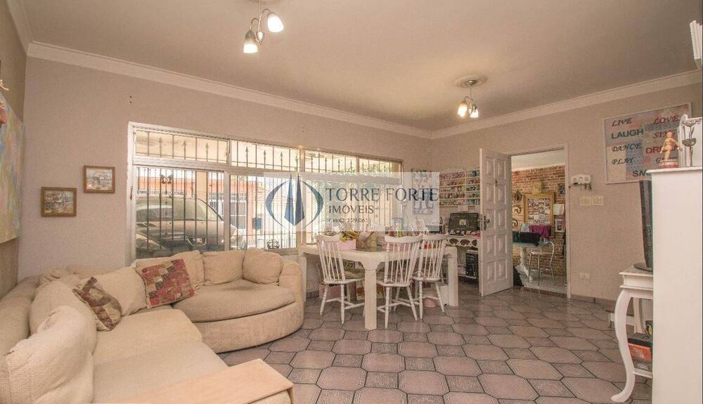 Casa, 4 quartos, 228 m² - Foto 1