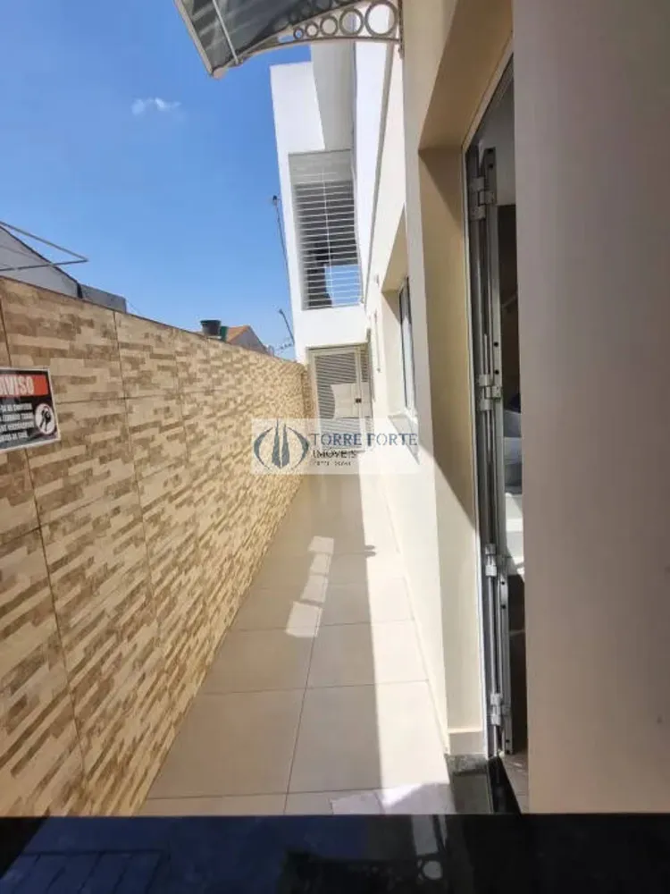 Casa, 3 quartos, 215 m² - Foto 1