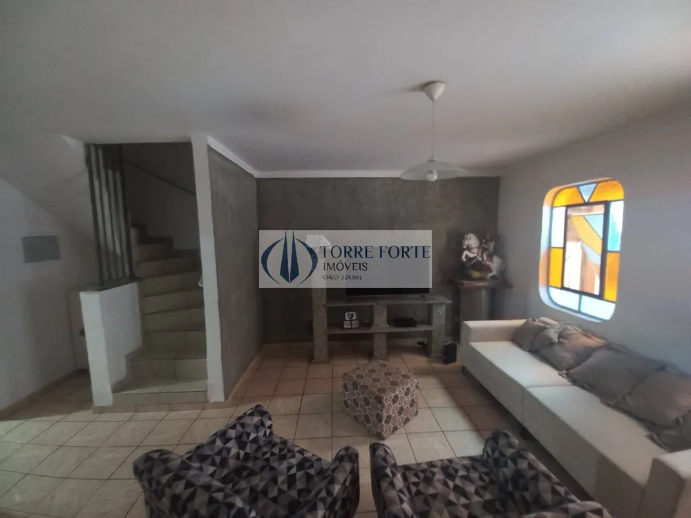 Casa, 3 quartos, 127 m² - Foto 3